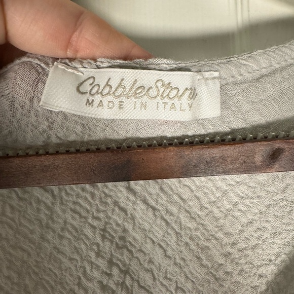 Cobblestone Living Crinkle Crepe Italian Knit Cape Style Blouse Grey Size Small - Picture 6 of 7